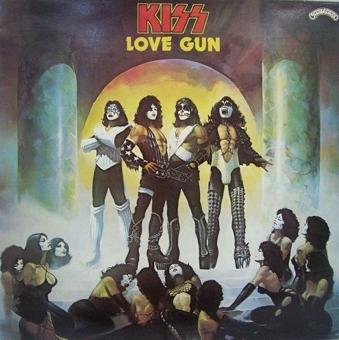 KISS	Love Gun  (Casablanca – NBLP-7057-AS )	1977	USA	nm-ex+	Цена	3 200 ₽
